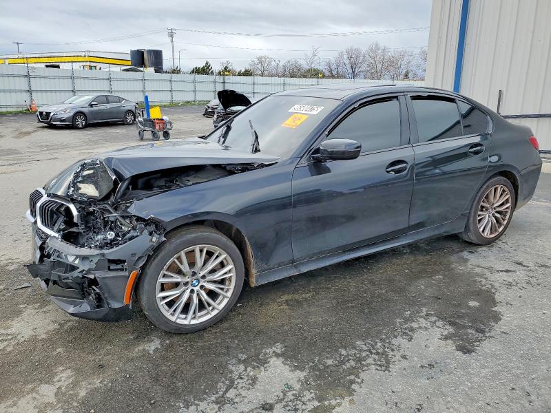 BMW 330XI 2023 with VIN 3MW89FF02P8D63738 - Photo from auction