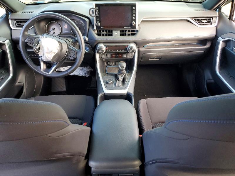 Photo 8 from auction – 2022 TOYOTA RAV4 SE with VIN JTM16RFVXND050673