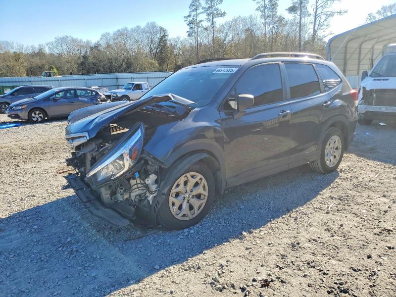 SUBARU FORESTER 2019 with VIN JF2SKACC4KH420722 - Photo from auction