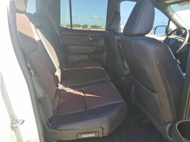 Photo 10 from auction – 2022 HONDA RIDGELINE with VIN 5FPYK3F85NB034253