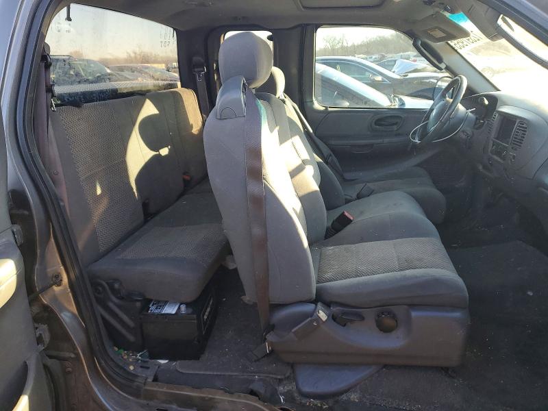 صورة رقم 10 من المزاد - 2003 FORD F150 مع VIN 1FTRX07W63KB71731