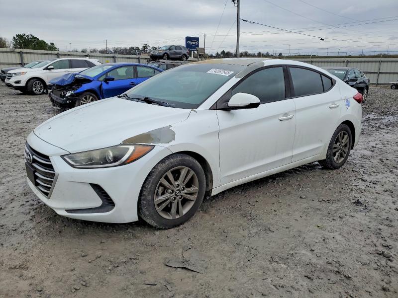 HYUNDAI ELANTRA SE 2018 with VIN 5NPD84LF2JH302007 - Photo from auction
