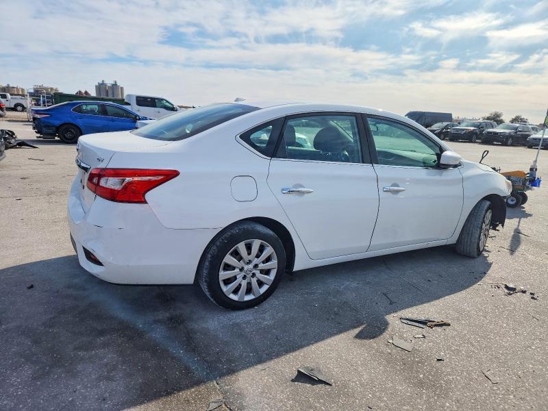 Photo 3 from auction – 2017 NISSAN SENTRA S with VIN 3N1AB7AP7HY284752
