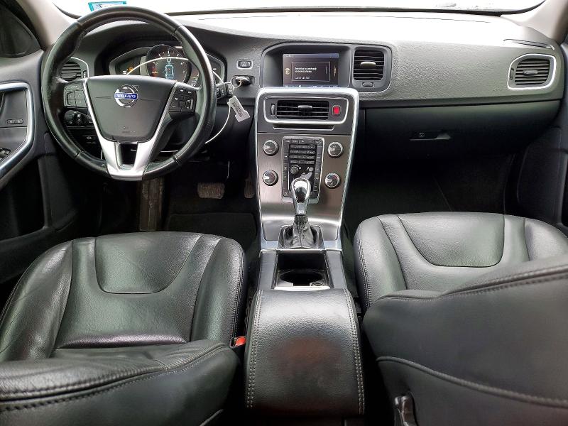 Photo 8 from auction – 2015 VOLVO V60 PREMIE with VIN YV126MEB3F1209013