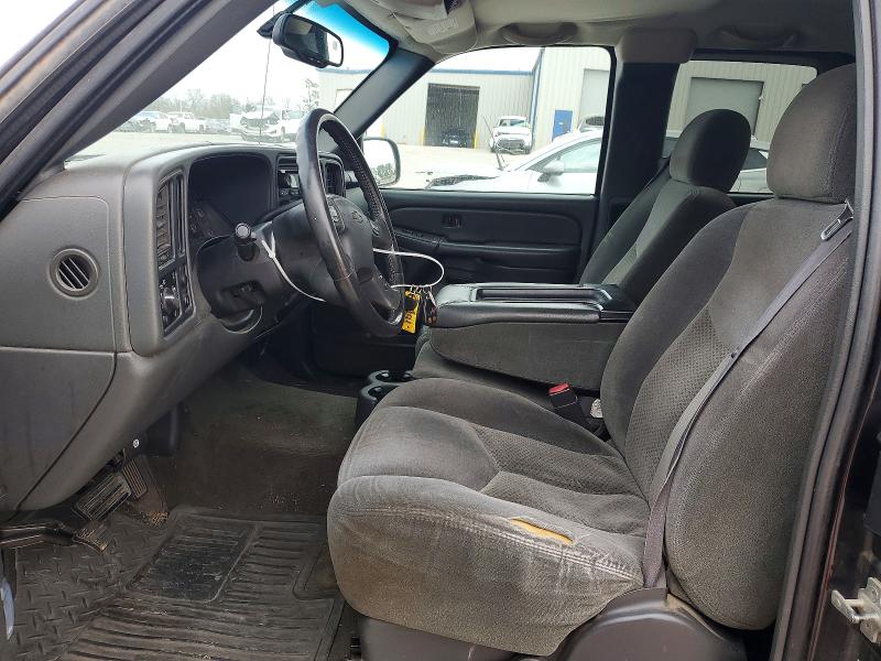 Photo 7 from auction – 2004 CHEVROLET SILVERADO with VIN 2GCEC19T741269350