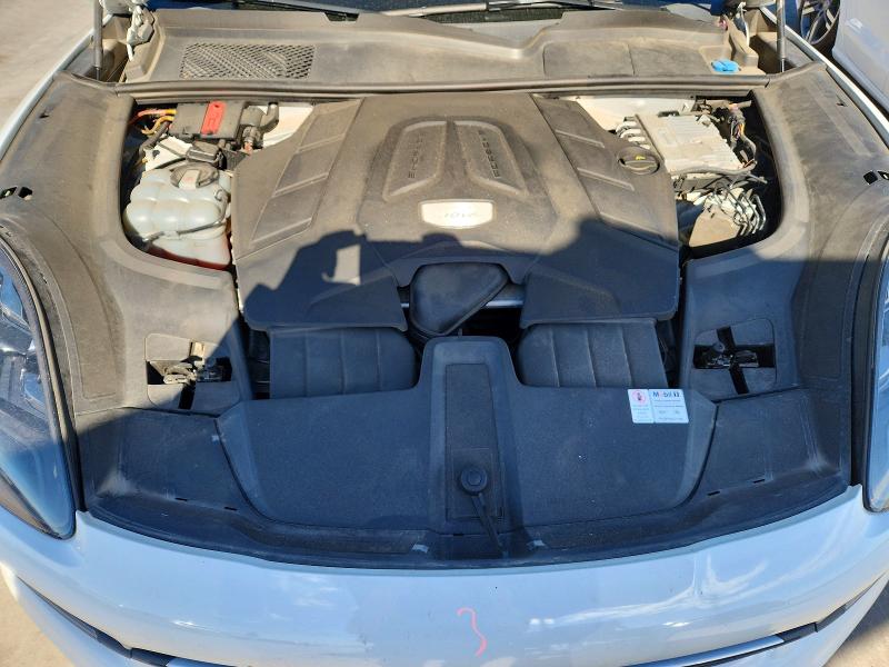 Photo 12 from auction – 2019 PORSCHE CAYENNE with VIN WP1AA2AY1KDA02500