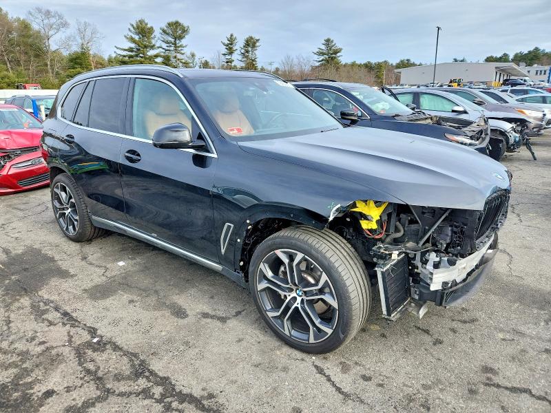 Photo 4 from auction – 2021 BMW X5 XDRIVE4 with VIN 5UXCR6C02M9E05913