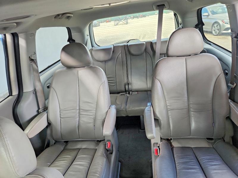 Photo 10 from auction – 2012 KIA SEDONA EX with VIN KNDMH4C71C6478584
