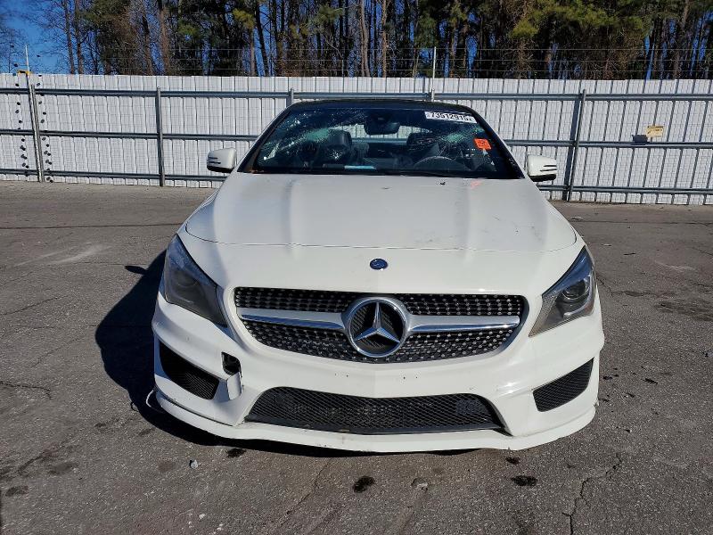 Photo 5 from auction – 2015 MERCEDES-BENZ CLA with VIN WDDSJ4EB8FN165268