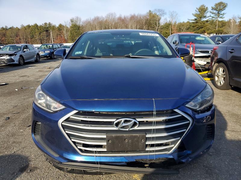 Photo 5 from auction – 2018 HYUNDAI ELANTRA SE with VIN 5NPD74LF4JH379416