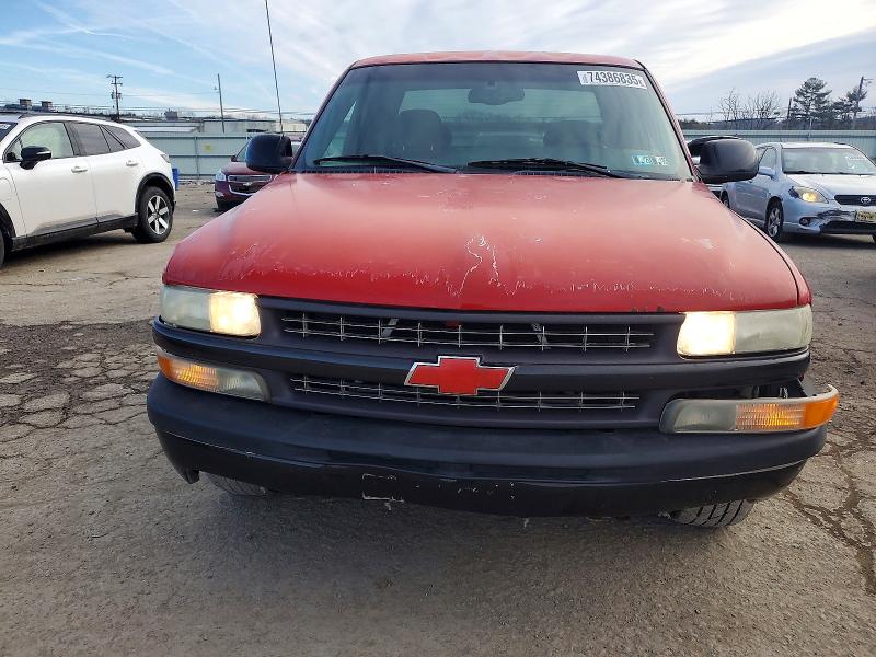 Photo 5 from auction – 2000 CHEVROLET SILVERADO with VIN 1GCEC19T6YZ326490