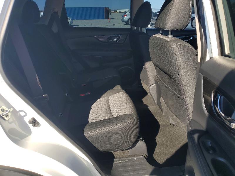 Photo 10 from auction – 2018 NISSAN ROGUE with VIN KNMAT2MT2JP577407