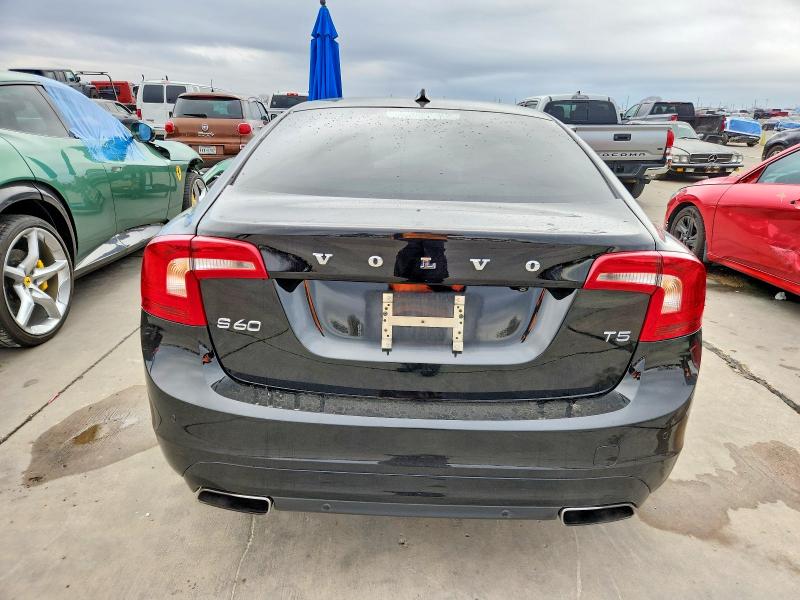 Photo 6 from auction – 2015 VOLVO S60 PREMIE with VIN YV140MFK0F1356687