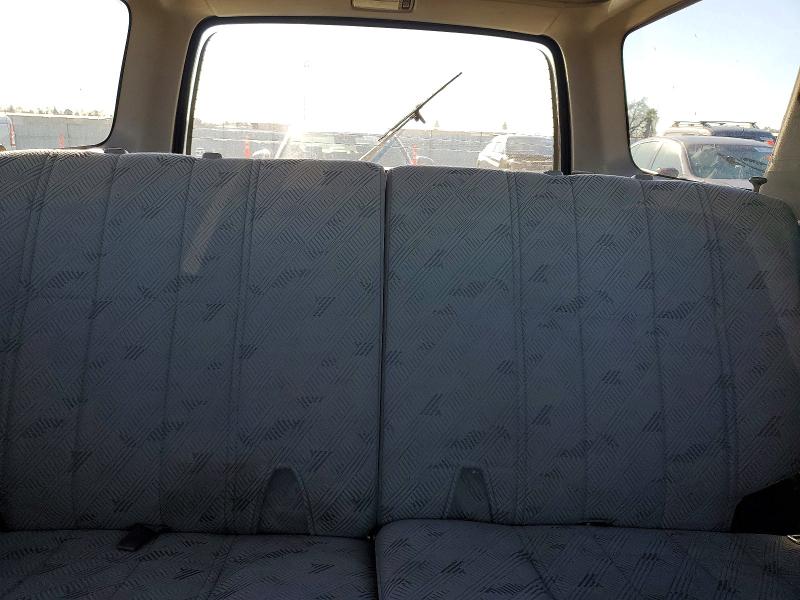 Photo 10 from auction – 2002 TOYOTA 4RUNNER SR with VIN JT3GN86R220254725