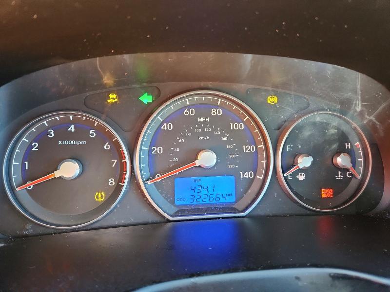 Photo 9 from auction – 2010 HYUNDAI SANTA FE G with VIN 5NMSG3AB6AH390092