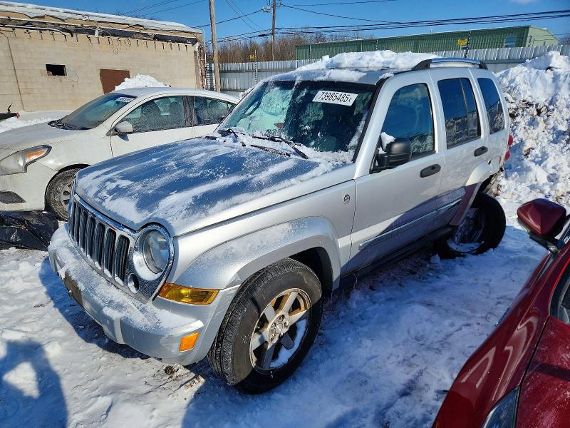 JEEP LIBERTY 2005 with VIN 1J4GL58K05W526006 - Photo from auction