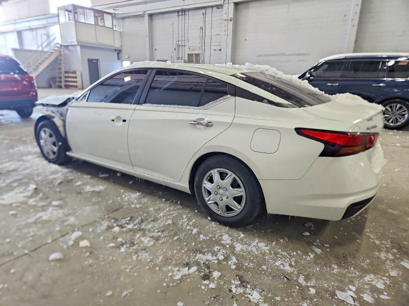Photo 2 from auction – 2022 NISSAN ALTIMA S with VIN 1N4BL4BVXNN315761