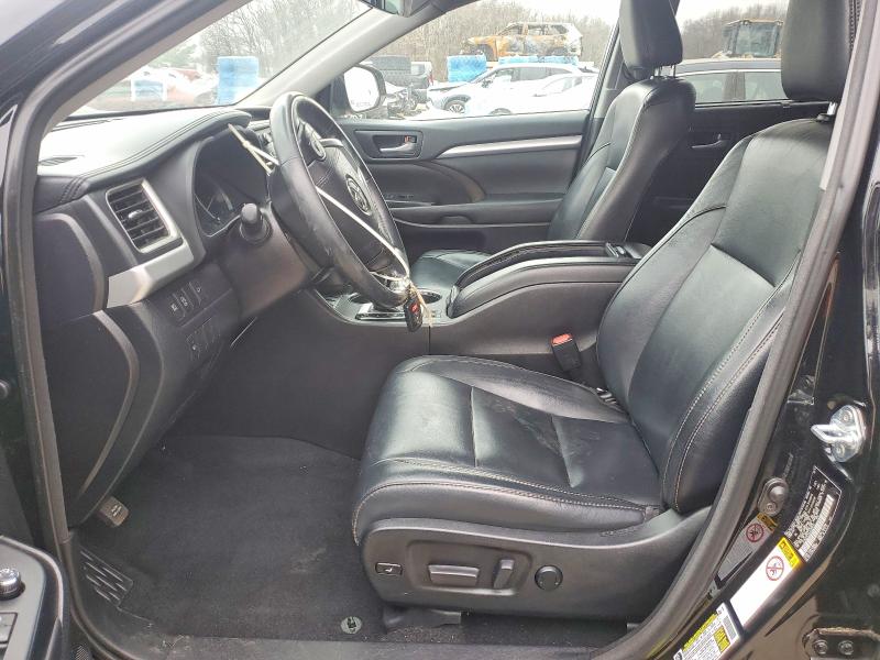 Photo 7 from auction – 2018 TOYOTA HIGHLANDER with VIN 5TDJZRFH4JS489013