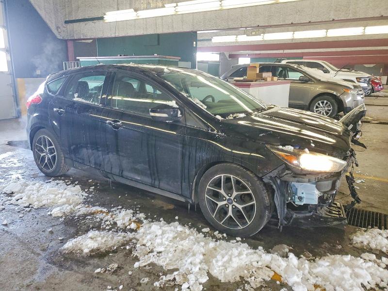 صورة رقم 4 من المزاد - 2018 FORD FOCUS SEL مع VIN 1FADP3M20JL309578
