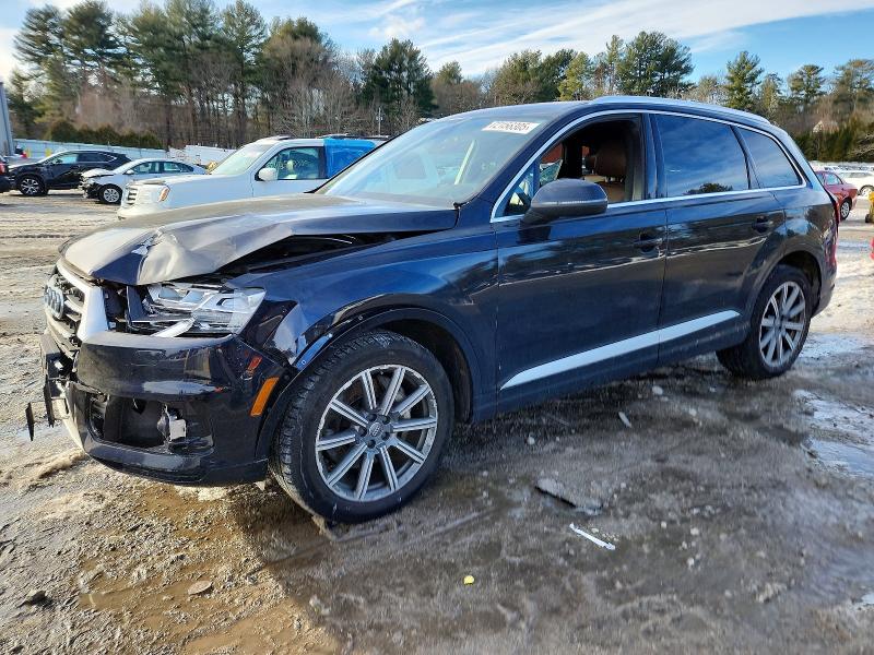 AUDI Q7 2017 مع رقم تعريف المركبة WA1LAAF74HD036082 - صورة من المزاد