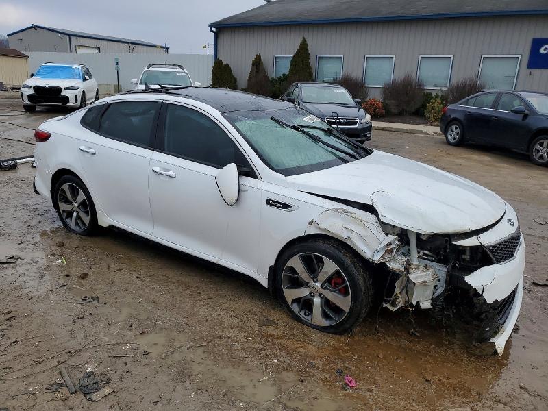 Photo 4 from auction – 2018 KIA OPTIMA with VIN 5XXGW4L2XJG225138