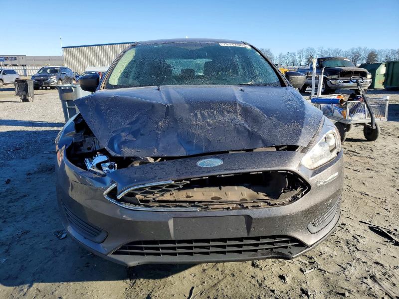 Photo 5 from auction – 2018 FORD FOCUS SE with VIN 1FADP3K25JL200908
