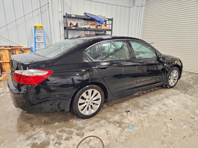Photo 3 from auction – 2014 HONDA ACCORD with VIN 1HGCR3F88EA018315