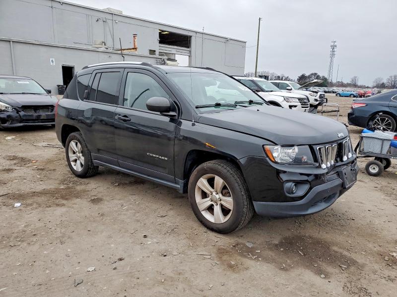 Photo 4 from auction – 2014 JEEP COMPASS with VIN 1C4NJDBB4ED567868