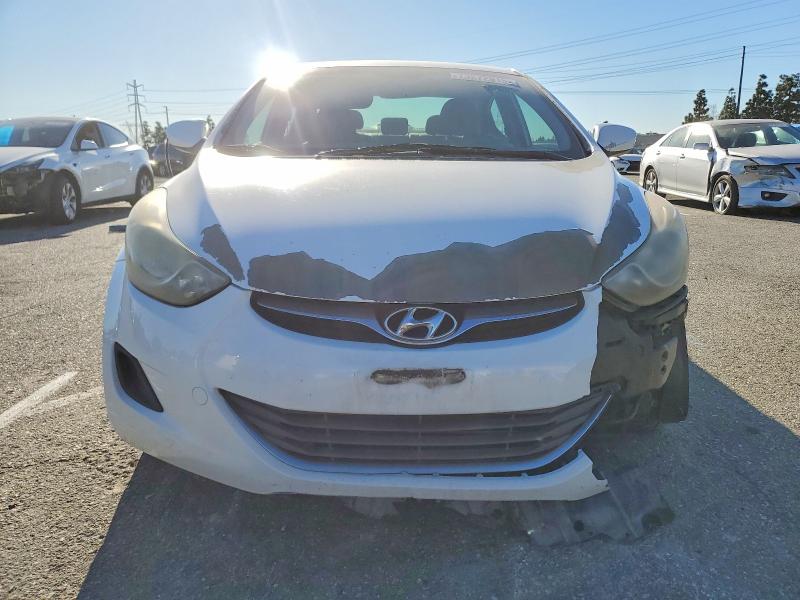 Photo 5 from auction – 2013 HYUNDAI ELANTRA with VIN 5NPDH4AE3DH244679