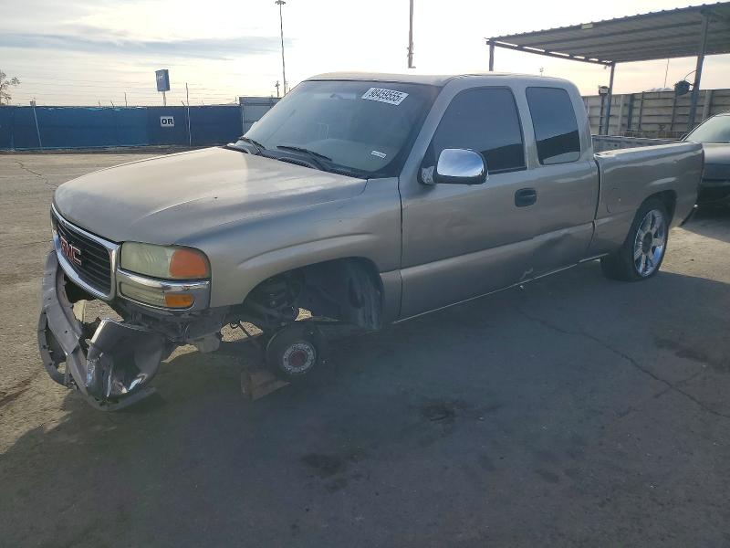 GMC NEW SIERRA 2001 with VIN 2GTEC19V111369649 - Photo from auction