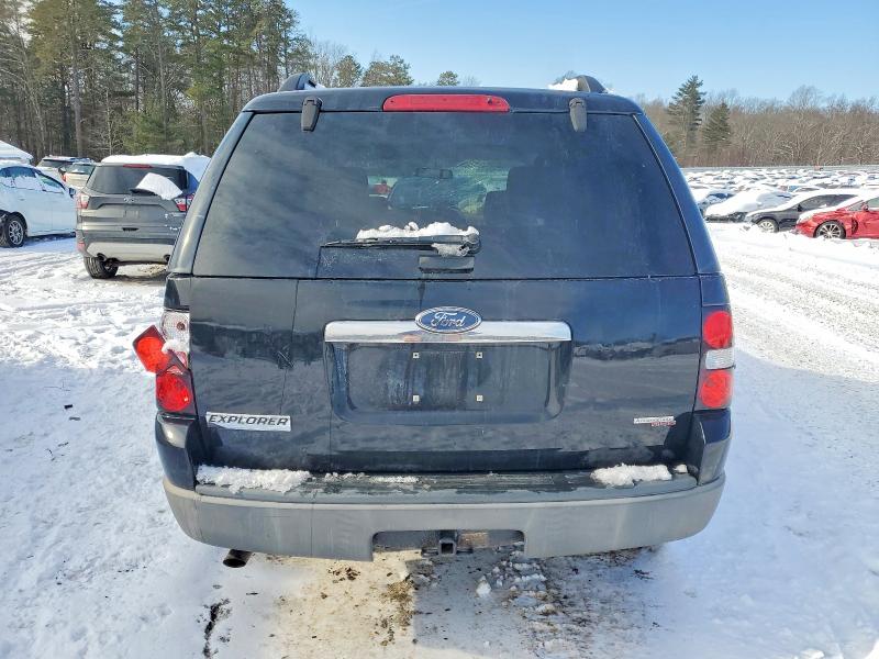 Foto 6 de la subasta – 2006 FORD EXPLORER X con VIN 1FMEU72E16UB17353
