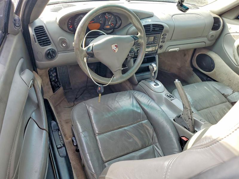 Photo 8 from auction – 2002 PORSCHE 911 CARRER with VIN WP0AA29922S621519