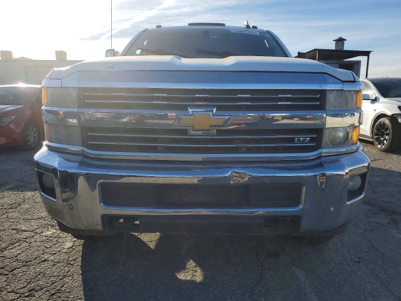 Photo 5 from auction – 2015 CHEVROLET SILVERADO with VIN 1GC4K0C81FF557762