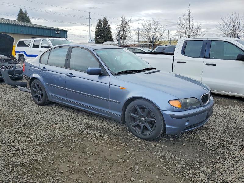 Photo 4 from auction – 2003 BMW 325 with VIN WBAET37453NJ37267