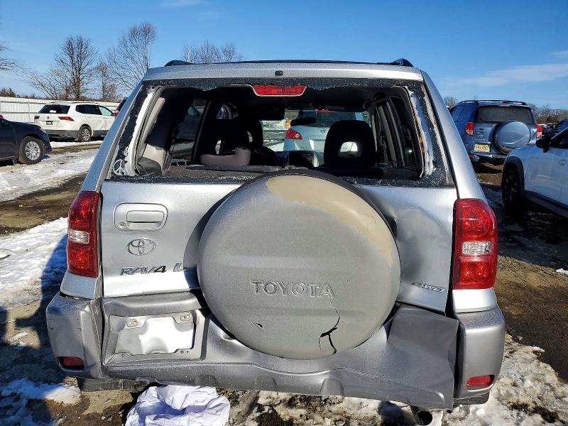 Photo 6 from auction – 2004 TOYOTA RAV4 with VIN JTEHD20V846009767