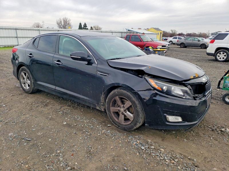 Foto 4 de la subasta – 2015 KIA OPTIMA con VIN 5XXGM4A74FG374723