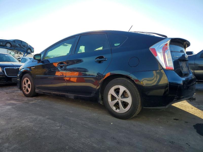 Photo 2 from auction – 2014 TOYOTA PRIUS with VIN JTDKN3DU8E1748084