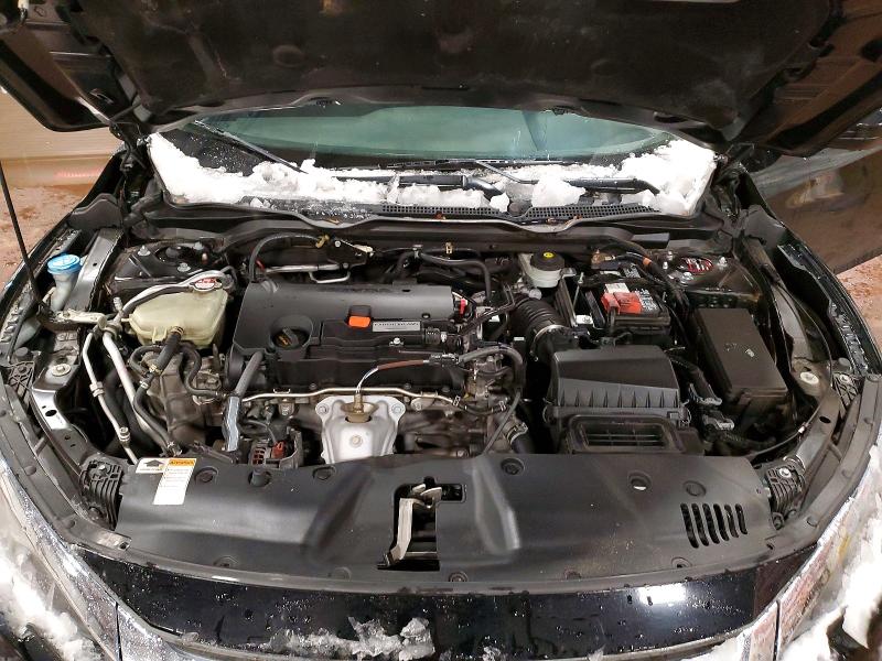 Photo 11 from auction – 2017 HONDA CIVIC LX with VIN 19XFC2F52HE026540