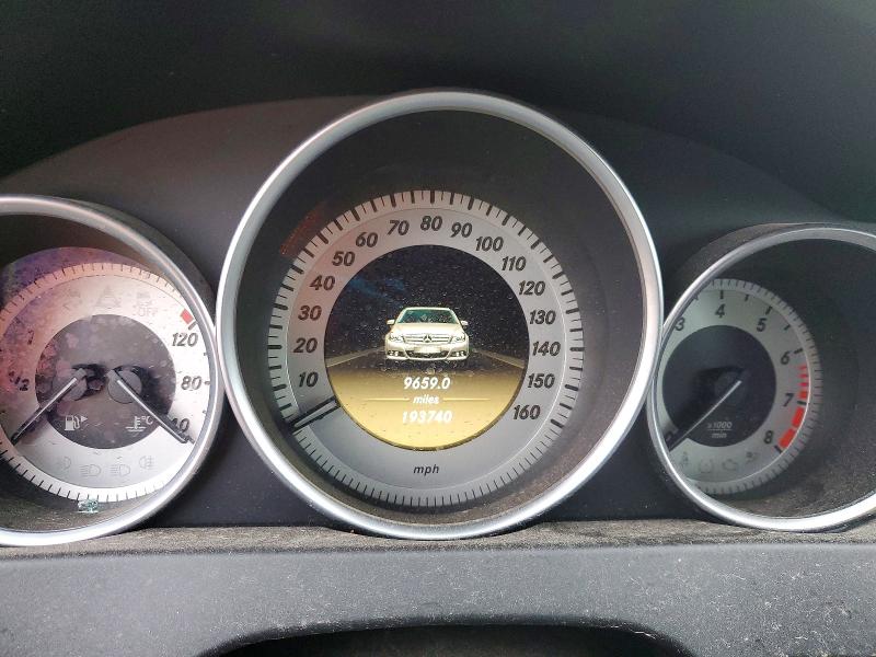 Photo 9 from auction – 2012 MERCEDES-BENZ C with VIN WDDGF8BB5CA630269