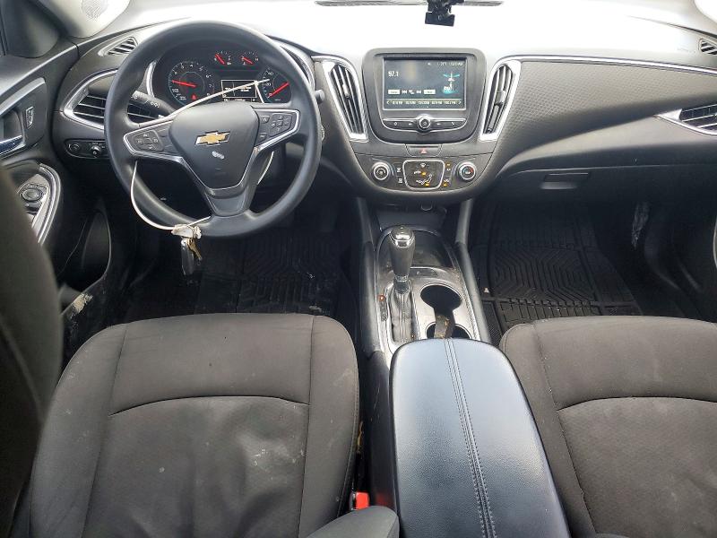 Photo 8 from auction – 2018 CHEVROLET MALIBU with VIN 1G1ZD5ST3JF188116