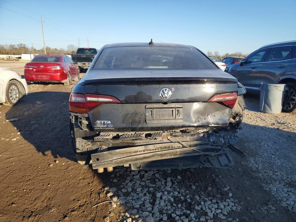 Photo 6 from auction – 2019 VOLKSWAGEN JETTA with VIN 3VWG57BU2KM002550
