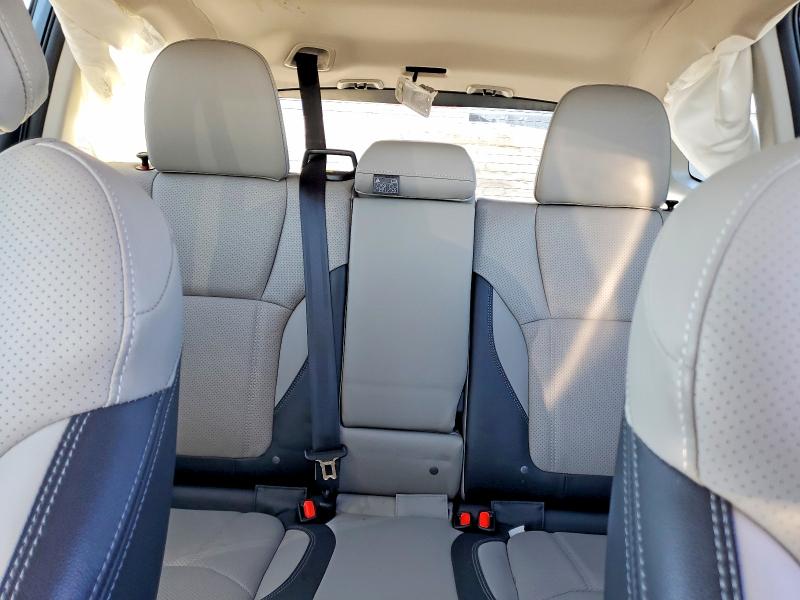 Photo 10 from auction – 2023 SUBARU FORESTER L with VIN JF2SKAPC7PH517950