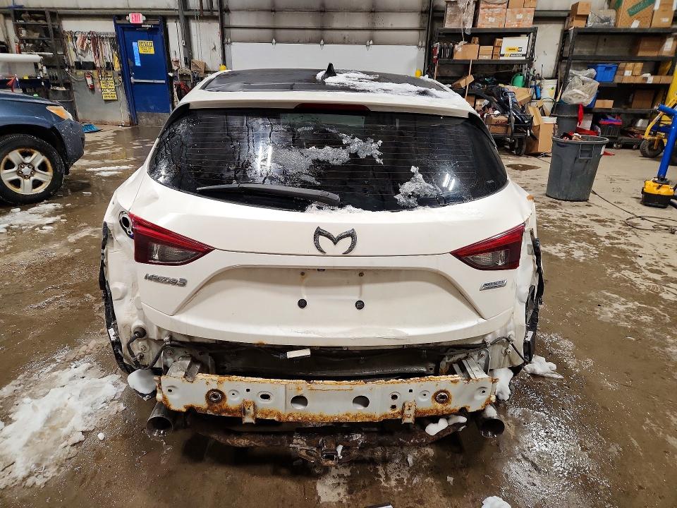 Photo 6 from auction – 2014 MAZDA 3 with VIN JM1BM1M36E1189343