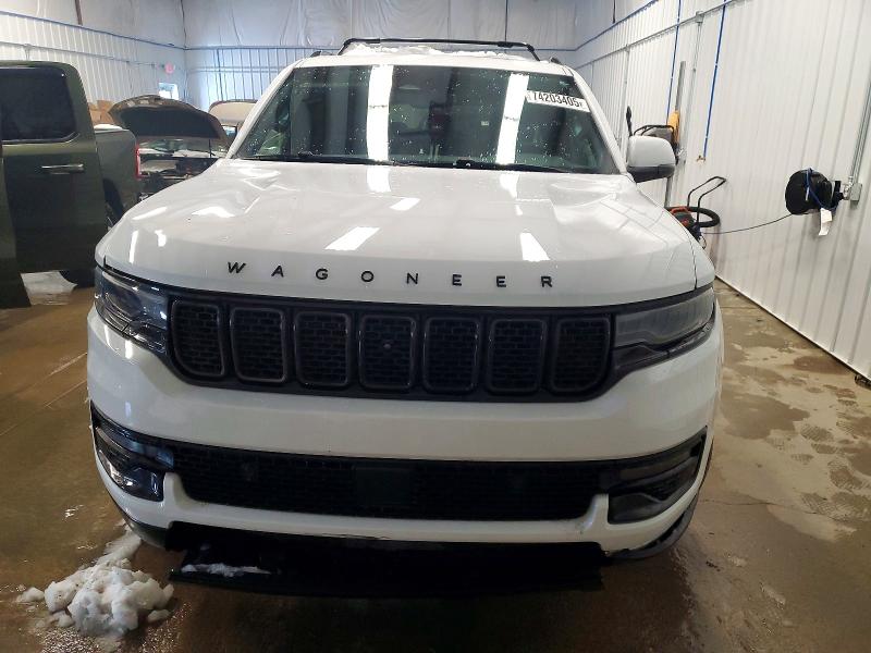 Photo 5 from auction – 2022 JEEP WAGONEER with VIN 1C4SJVAT7NS217519