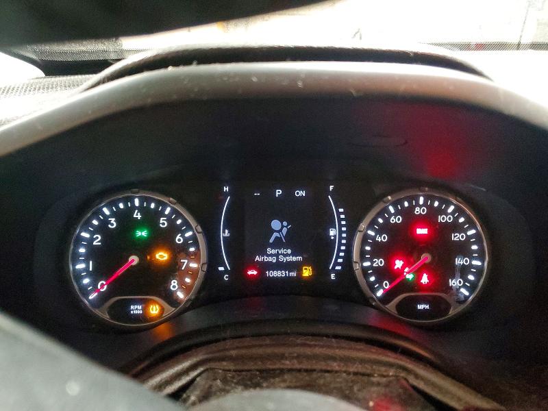 Photo 9 from auction – 2017 JEEP RENEGADE with VIN ZACCJBBB3HPG59197