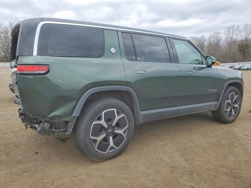 Photo 3 from auction – 2024 RIVIAN R1S ADVENT with VIN 7PDSGBBA4RN042881