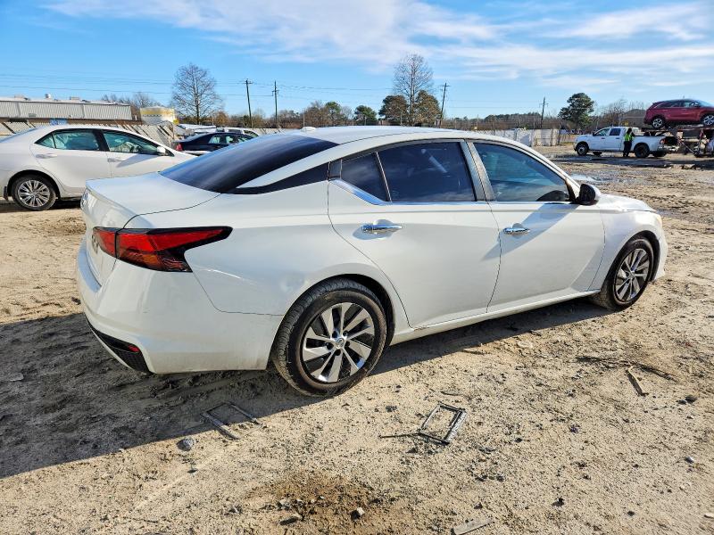 Photo 3 from auction – 2020 NISSAN ALTIMA S with VIN 1N4BL4BV3LC130380