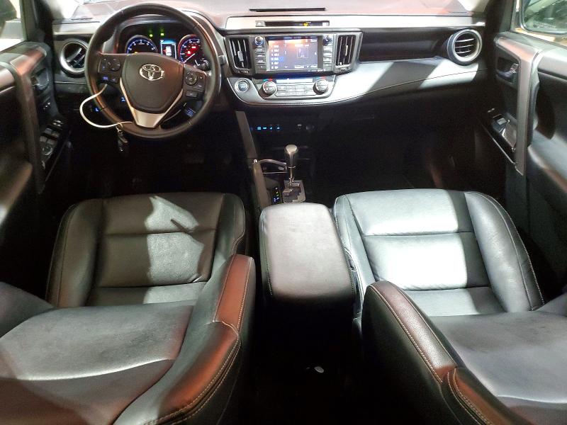 Photo 8 from auction – 2016 TOYOTA RAV4 LIMIT with VIN JTMDFREV5GD180359