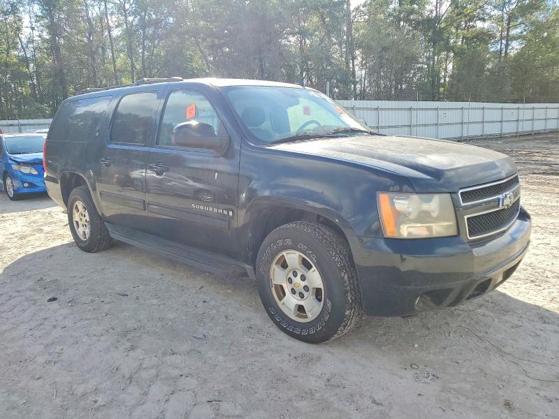 Photo 4 from auction – 2009 CHEVROLET SUBURBAN C with VIN 1GNFC26009R261844