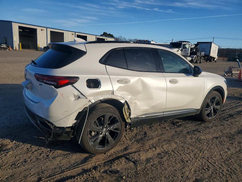 Photo 3 from auction – 2023 BUICK ENVISION with VIN LRBFZNR48PD061049